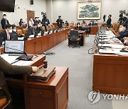 "국민 72%, 선거제 개편해야…57%는 의원 정수확대 동의안해"