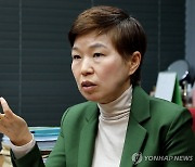 "'국비 해외시찰'은 허위"…김재련 변호사 2심도 일부승소