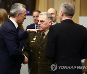 BELGIUM NATO DEFENCE MINISTERS MEETING