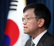 "고속도로·철도·광역상수도 등 중앙정부 관리 공공요금 동결"