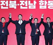 ‘2% 당심’도 절실…국힘 당대표 후보들, 호남서 ‘서진 정책’