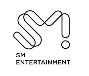 SM, Hybe dispute snowballs over Lee Soo-man tax evasion allegation