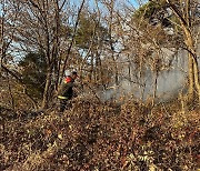 광양서 산장 화재, 산불로 번져…2시간여만에 진화(종합)