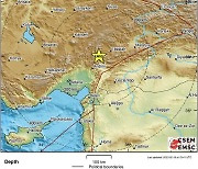 튀르키예 중부서 규모 5.2 지진 발생…여진 잇따라