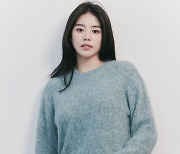 조혜정, 살 빠져 가녀린 턱선…청순미 넘친 근황