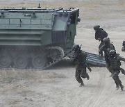 커지는 대만 위기, 미·중·대만 행보는