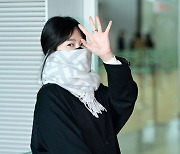 송혜교, '연진아 나 지금 밀라노가' [사진]