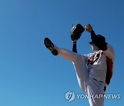 [WBC 캠프] 불펜 투구는 실전에서…투수진, 컨디션 올리기 급피치