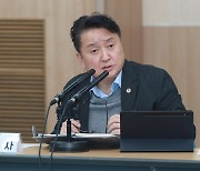 김영환 충북지사 "중앙정부 이양권한 신속 대처하자"