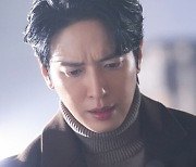 ‘두뇌공조’ 정용화 흑화 “역대급 전개 휘몰아친다”