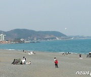 울산 3월 첫 주말 도심 공원·산·바다 나들이객 ‘북적’