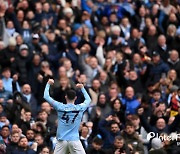 [EPL 리뷰] '포든 환상 선제골!' 맨시티, 뉴캐슬에 2-0 승...아스널과 2점 차