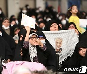 이란, 반정부 시위에 환율 위기까지…"경제 관리 실패"