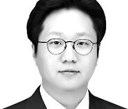 [Column] Redefining North Korea as our ‘main enemy’