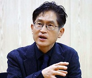 “러 침공 2년… 韓, 우크라에 방어용 무기 지원 불가피” [차 한잔 나누며]