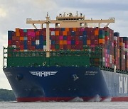 Container shipping stocks decline on lower freight rates