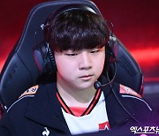 '애니를 풀어?' 농심, 집중력 끌어올리며 2세트 승리…승부는 원점 [LCK]