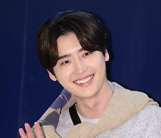 [E포토] 이종석, '아이유가 반한 미소'