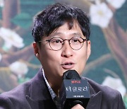 ‘더 글로리’ 시즌2 공개날에 PD 학폭 논란... 안길호 PD는 극구 부인