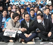 정의당 향한 개딸 폭언에…민주 일각서도 “부끄럽다, 예의 지켜야”