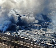 한국타이어 대전공장 2공장 전소…타이어 21만개 불타