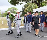 신상태 회장, 마닐라 국립묘지 한국전 참전 기념비 헌화