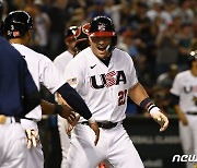 [WBC] '1회 9득점' 미국, 캐나다에 12-1 콜드게임 승…8강행 청신호