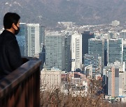 Korea to reconsider proposals to extend workweek at peak season