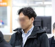 공판 출석하는 정민용 변호사