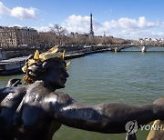 FRANCE SEINE RIVER OLYMPIC GAMES