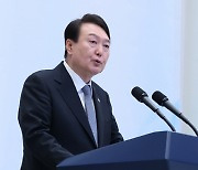 尹대통령 “일본 방문 자체가 큰 진전…징용 재점화 없을 것”