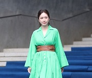 [E포토] 홍은희, '안구정화 초록 여신'