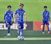 日 U-20 대표팀, '후추 그라인더 세리머니'만 남기고 탈락