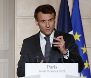 프랑스 정부, 연금 개혁 강행…하원 표결 생략 헌법 조항 사용한다