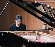 Pianist Son Yeol-eum feels at home playing Mozart