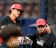 [MD포토] 김도영 '2루타치고 득점까지 했어요'