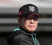 KT 복귀 이강철 감독, "WBC 선수들은 진짜 최선을 다했다, 비난은 제게"