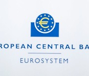 ECB, 기준금리 0.5%P 인상…SVB · CS 사태에도 '빅스텝'