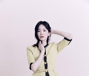 '인간 미샤' 송혜교, 2023 봄 캠페인 화보 속 세련美 눈길