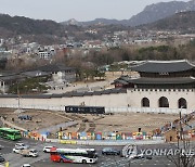 광화문 월대와 주변부 발굴조사 현장 시민에 공개