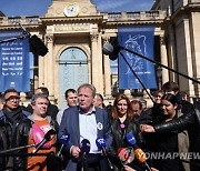 FRANCE DEMONSTRATION PENSIONS