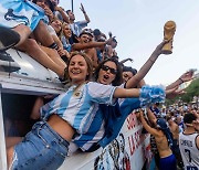 "월드컵 챔피언 보러 가자"…아르헨티나 A매치에 155만명 몰려