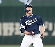 '이정후, 오타니 보다 잘 쳤다'...알고 보니 WBC 타율 1위, 모든 비난 다 받았던 강백호 [유진형의 현장 1mm]