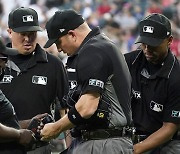 MLB 심판들, 올해부터 줌으로 비디오 판독 과정 시청
