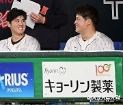 미소 되찾은 NPB 홈런왕, 오타니와 공포의 좌타 라인 재가동 [WBC]