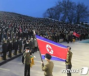 북한, 청년들 인민군 입대 어제만 80만명…"미제·괴뢰 역적 징벌"