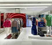 영 컨템포러리 브랜드 E.B.M 현대백화점 무역센터점에 첫 번째 매장 오픈