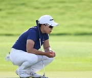 '4연속 버디 마무리' 신지애, T포인트 대회 2R 공동 7위 [JLPGA]