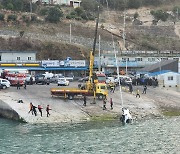 차량 바다로 추락해 일가족 3명 사망…여객선 탑승하다 사고난 듯
