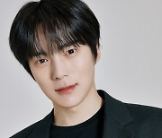 몬스타엑스 민혁, 입대 전 뜻깊은 행보 "몬베베와 좋은 추억"